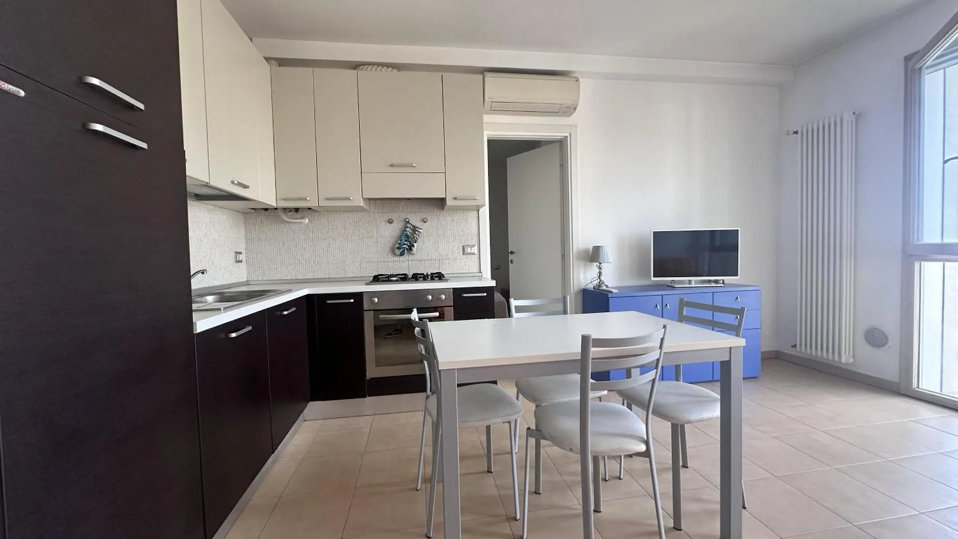 Misano Vista Mare Balcone, Ac E Parcheggio - Il Lupo Affitta Apartment Misano Adriatico Italy